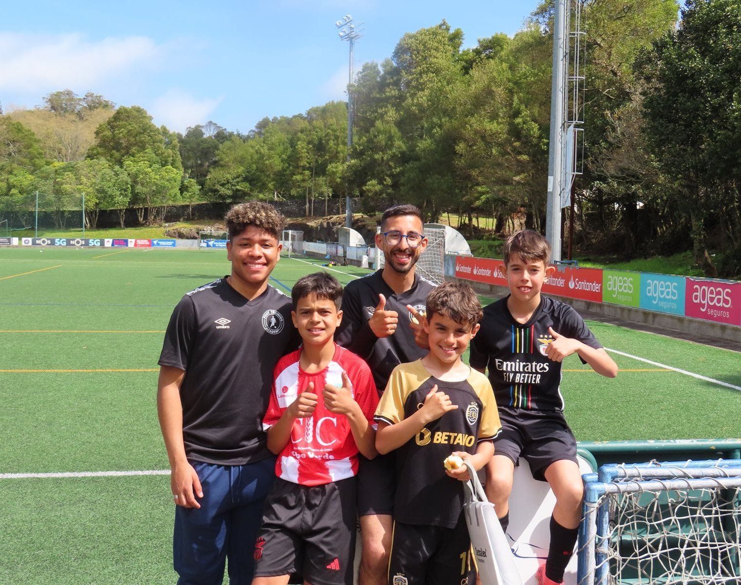 Equipa unida após a atividade